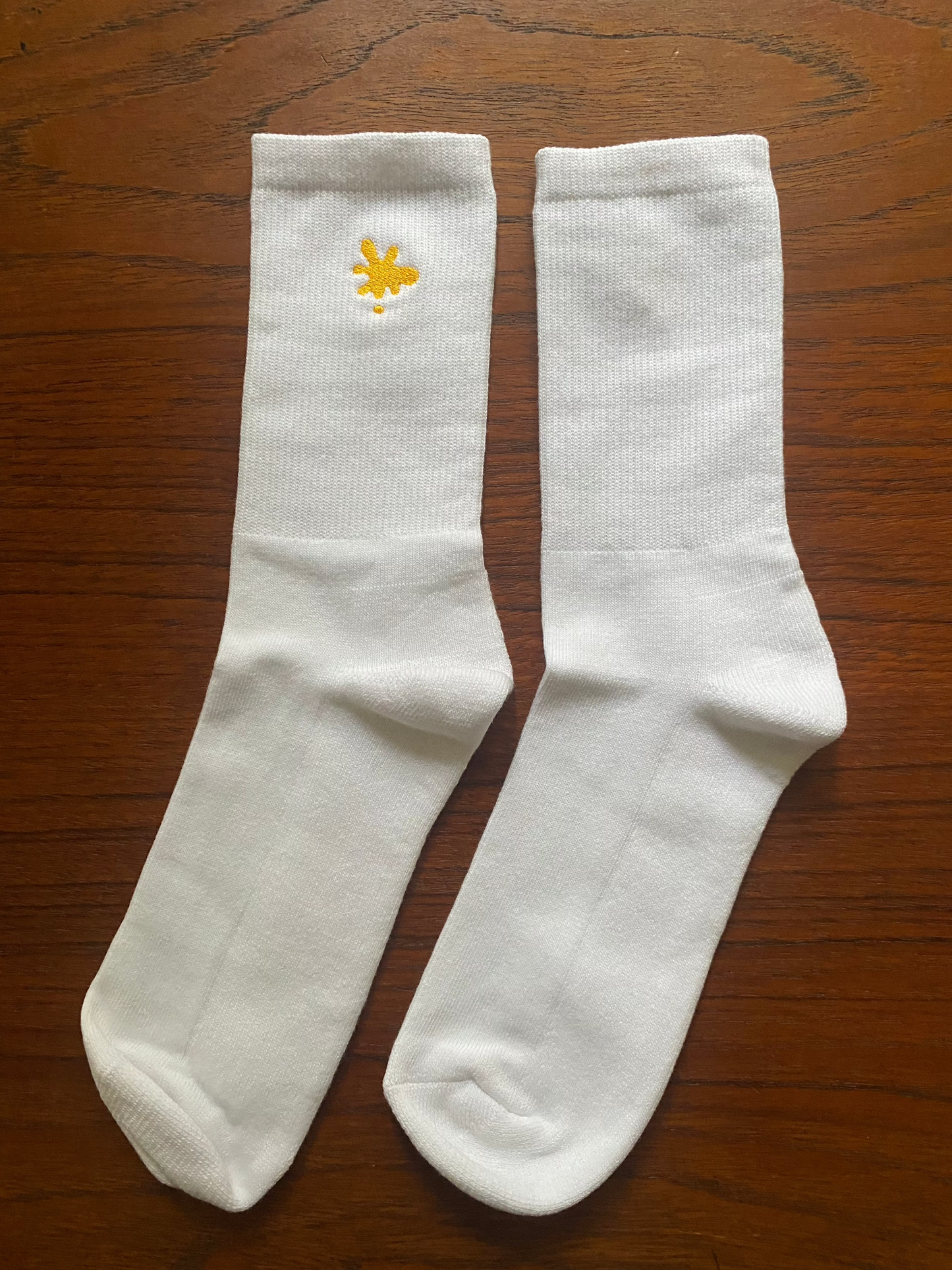Weiße Tennissocken von flipcharts4U – Unisex, bequem & stylisch